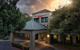 Courtyard By Marriott Stockton Hotel Exterior photo