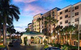 Courtyard By Marriott Fort Lauderdale Airport & Cruise Port Hotel Dania Beach Exterior photo