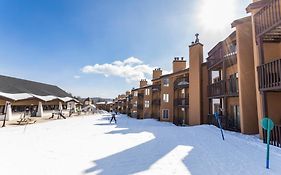 Mountain Lodge At Okemo Ludlow Exterior photo