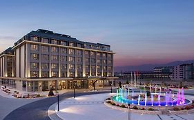 Doubletree By Hilton Skopje Hotel Exterior photo