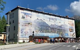 Turistická ubytovňa SHB ,Štrbské Pleso - Vysoké Tatry Exterior photo