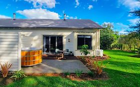 Parehua Resort Martinborough Exterior photo