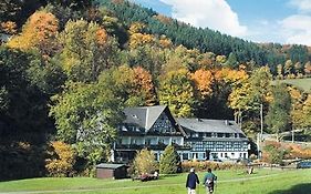 Tommes Gaestehaus Zur Muehle Hotel Schmallenberg Exterior photo