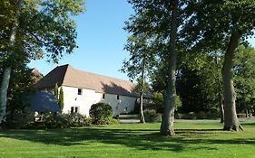 Domaine De La Tour Acomodação com café da manhã Saint-Pierre-Canivet Exterior photo