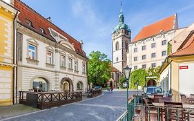 Hotel U Rytíře Mělník Exterior photo