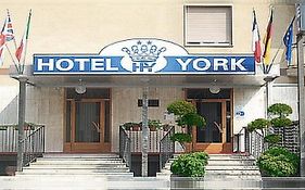 York Hotel Cinisello Balsamo Exterior photo