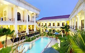 The Grand Palace Hotel Jogjacarta Exterior photo