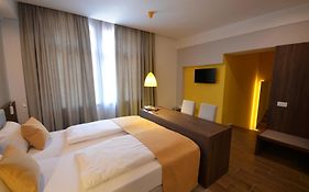 Hotel Emonec Liubliana Room photo