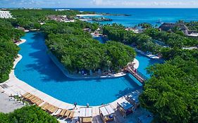 Grand Sirenis Riviera Maya Resort & Spa All Inclusive Akumal Exterior photo