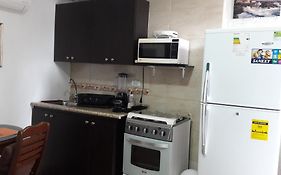 Anexo Independiente Y Privado Totalmente Amueblado Muy Lindo Y Acogedor Apartamento Cidade do Panamá Exterior photo