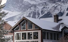 Basecamp Lodge Canmore Exterior photo