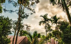 Grassroots Wayanad, Valley-View Tents Hotel Kalpatta Exterior photo