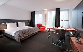 The Madison Hotel Hamburgo Room photo