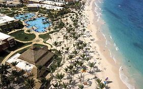 Grand Paradise Bavaro Uvero Alto Exterior photo