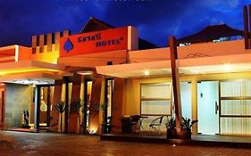 Savali Hotel Padang  Exterior photo