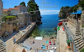 City Walls Hostel Dubrovnik Exterior photo