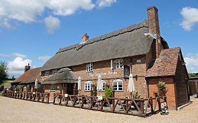 The Langton Arms Hotel Blandford Forum Exterior photo