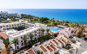 Helios Bay Hotel And Suites Pafos Exterior photo
