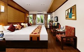Aquarius Grand Hotel Hanói Room photo