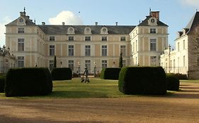 Chateau Colbert Hotel Maulévrier Exterior photo