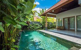 Purana Boutique Resort Ubud Exterior photo