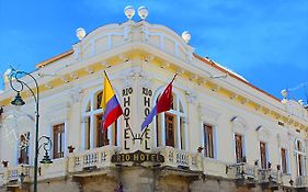 Rio Hotel Riobamba Exterior photo