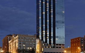 Amway Grand Plaza Hotel, Curio Collection By Hilton Grand Rapids Exterior photo