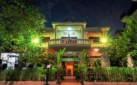 Horizons Cambodia Hotel Siem Reap Exterior photo