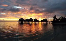 Coconuts Beach Club Resort And Spa Fausaga Exterior photo