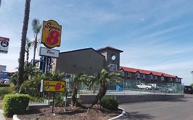 Super 8 By Wyndham San Diego/Imperial Beach Motel Exterior photo