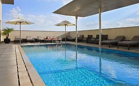 Centro Al Manhal By Rotana Hotel Abu Dhabi Facilities photo