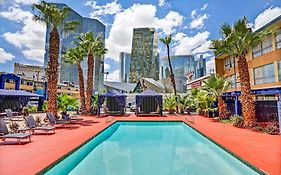 Travelodge By Wyndham Las Vegas Center Strip Exterior photo