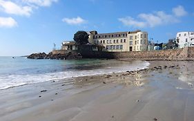 Fort D'Auvergne Hotel Saint Helier Jersey Exterior photo