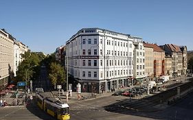 The Circus Hostel Berlim Exterior photo