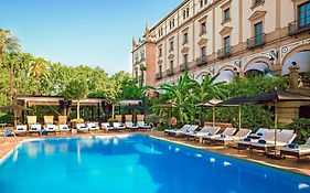 Hotel Alfonso Xiii, A Luxury Collection Hotel, Sevilha Exterior photo
