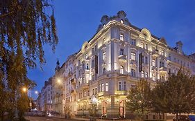 Mamaison Hotel Riverside Praga Exterior photo