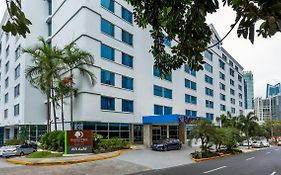 Doubletree By Hilton Cidade do Panamá Exterior photo