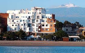 Sporting Baia Hotel Giardini Naxos Exterior photo