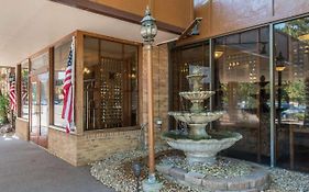 Rodeway Inn And Suites Boulder Broker Exterior photo