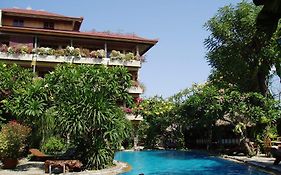 Green Garden Beach Resort Bali Exterior photo