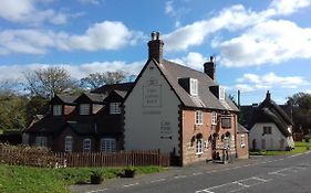 True Lovers Knot Hotel Blandford Forum Exterior photo