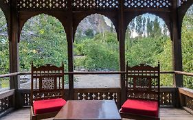 Serena Khaplu Palace Hotel Exterior photo