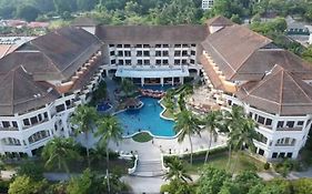 The Orient Star Resort Lumut Exterior photo