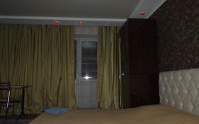 Lux Apartment On Chuy Avenu, 125 Bishkek Exterior photo