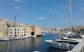 Townhouse Cospicua , Vila Exterior photo