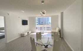 Chic And Modern, Brickell / Miami + Free Parking Apartamento Exterior photo