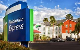 Holiday Inn Express Hotel & Suites Port Charlotte Exterior photo