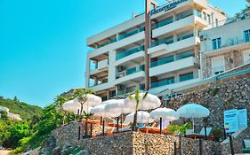 Hotel & Beach Club Mediterraneo Liman Ulcinj Exterior photo