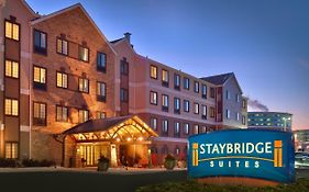 Staybridge Suites Omaha 80Th And Dodge, An Ihg Hotel Exterior photo