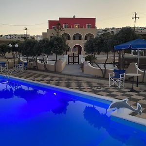 Romantic Spa Resort Santorini Island Exterior photo